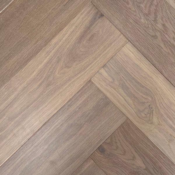 Engineered Oak flooring - Brushed, White-oiled - 150 x 14 x 600 mm