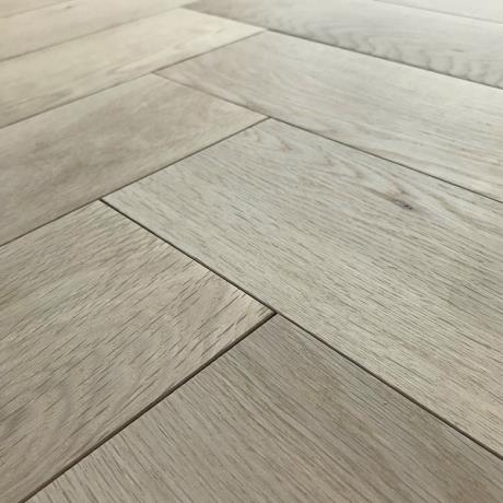 Engineered Oak Parquet Herringbone Flooring- Unfinished