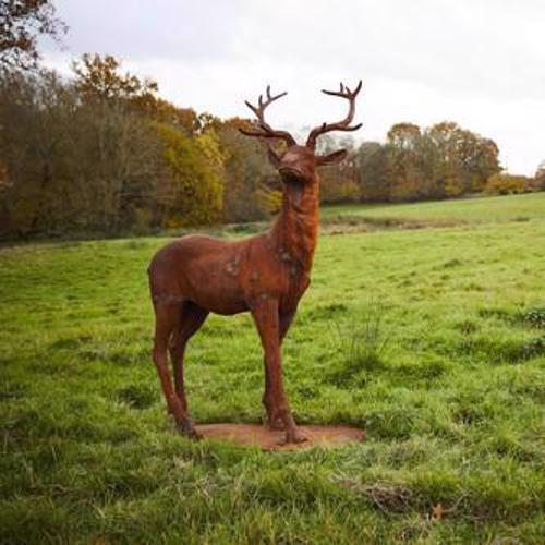 Cast Iron Majestic Stag - Rust Statue - Facing Right