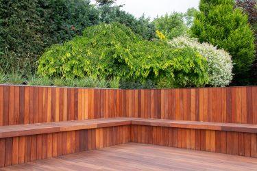The Key Differences Between Softwood and Hardwood Cladding