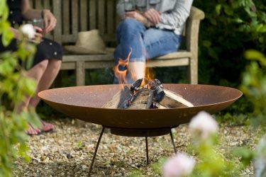 Autumnal Fire Pit Recipes & How to Cook Outdoors