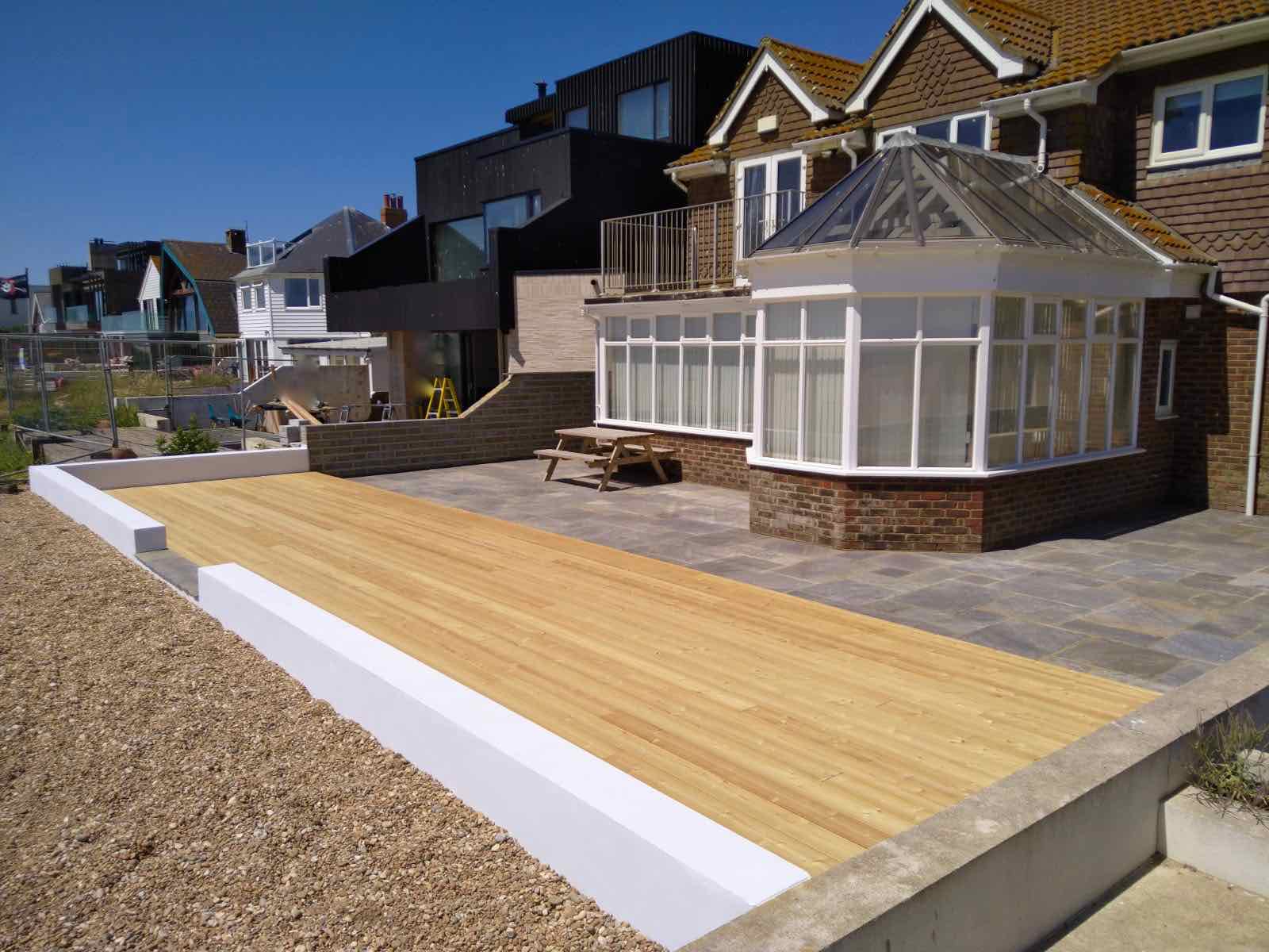 siberian.larch .decking.s.r.avard .1